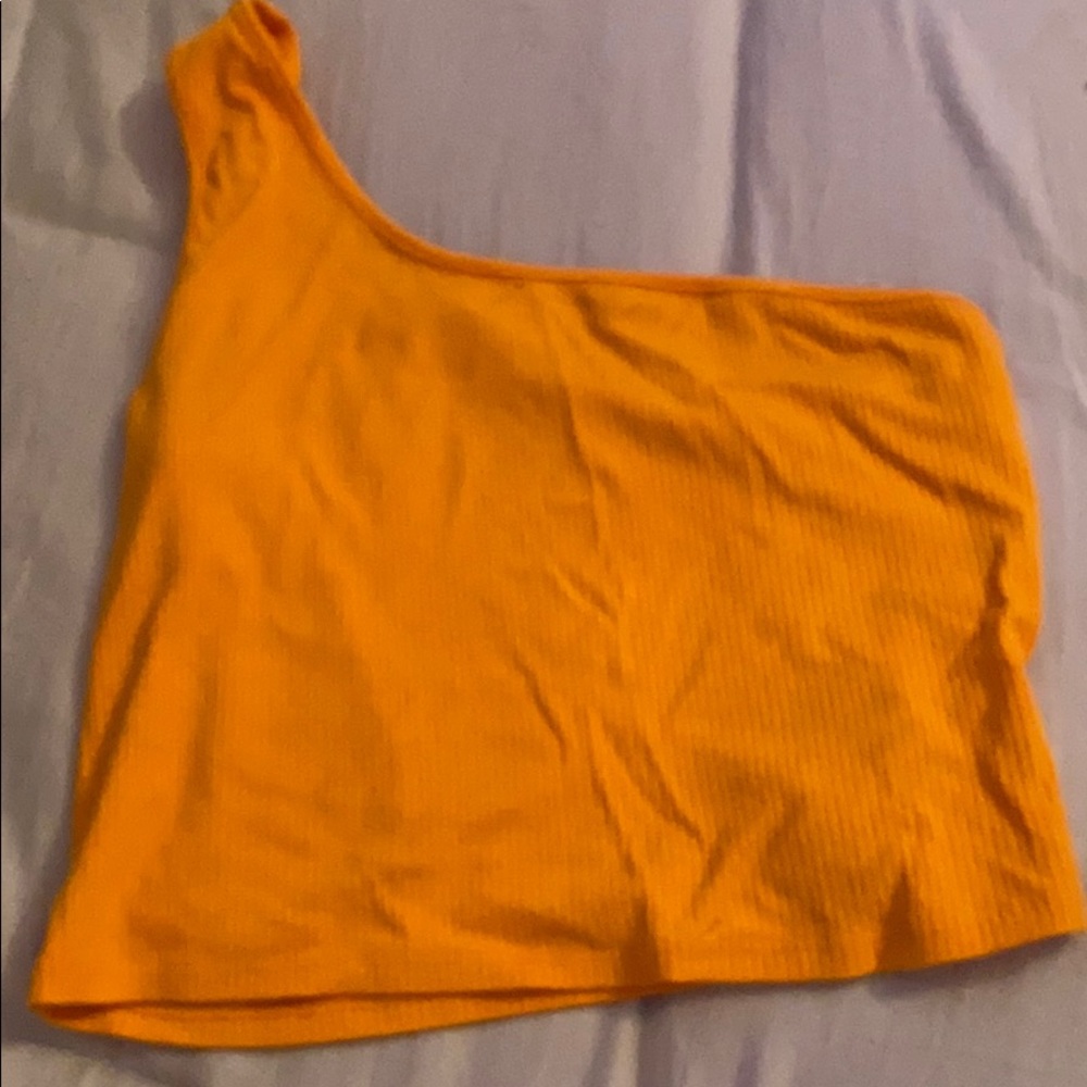 yellow top